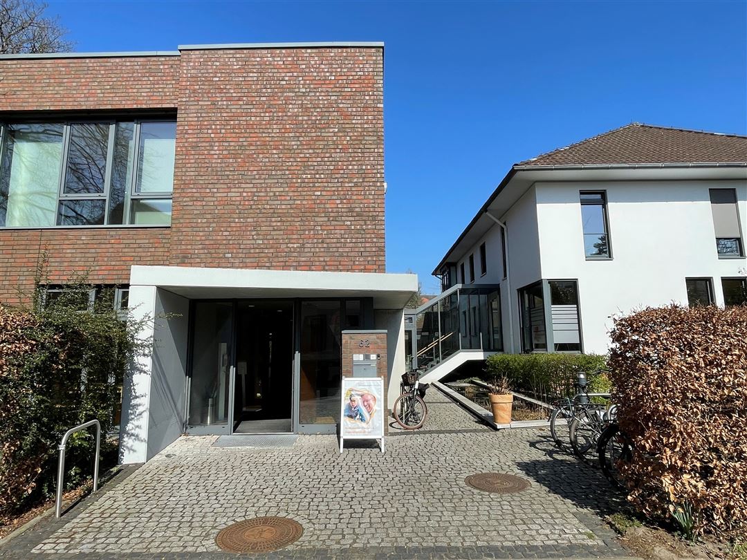 Geb&auml;ude des Ambulanten Hospizdienstes an der Haareneschstra&szlig;e